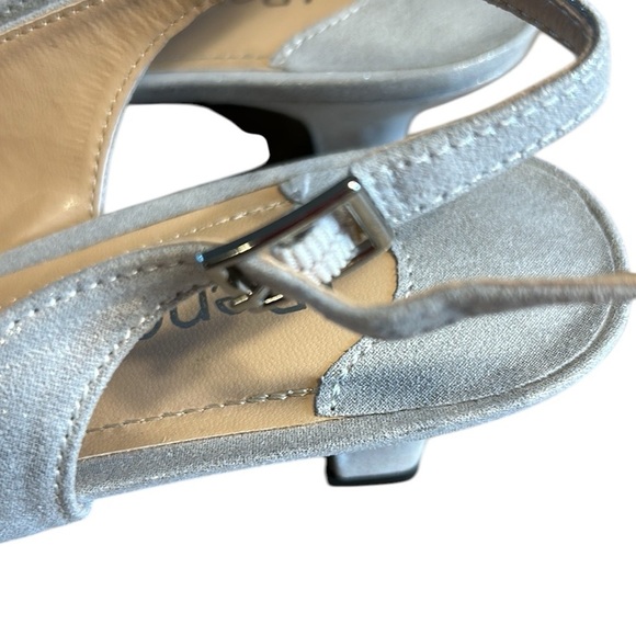 J.Renee shoes,NIB,women 9M,satin shine,Slingback,kitten heels,peep toe,prom - Picture 10 of 14